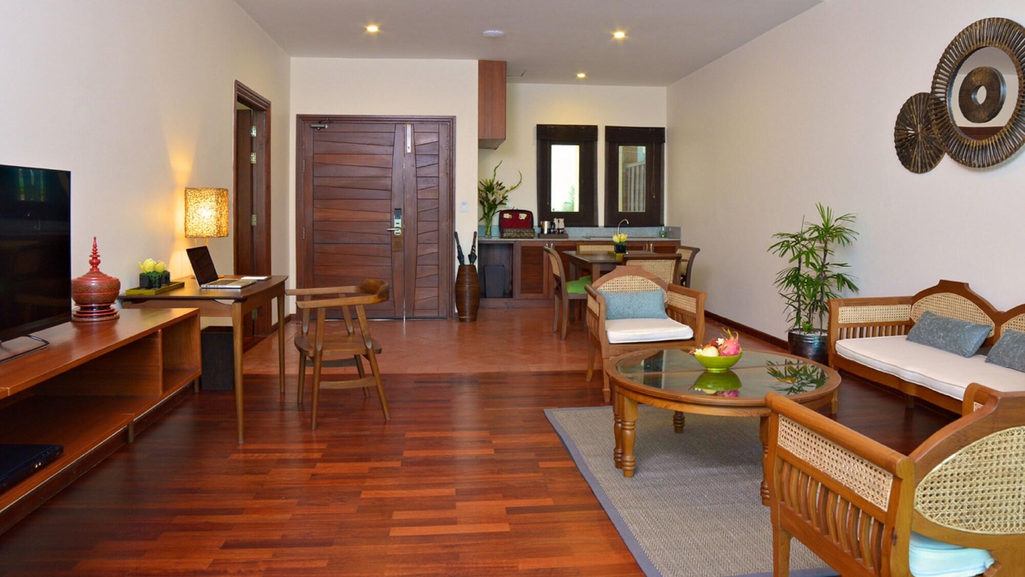 Emerald Palace Hotel Naypyidaw Экстерьер фото
